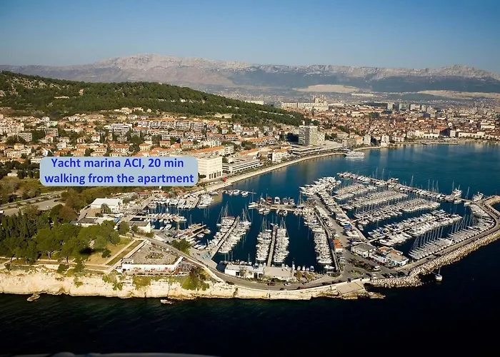 Dinka With Terrace Apartman Split