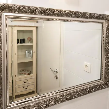 Dinka With Terrace Apartman Split