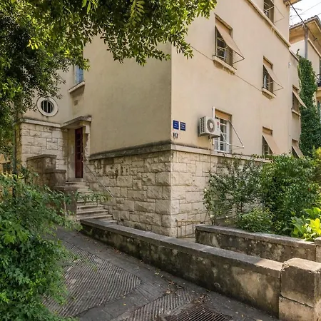 Apartman Dinka With Terrace Split