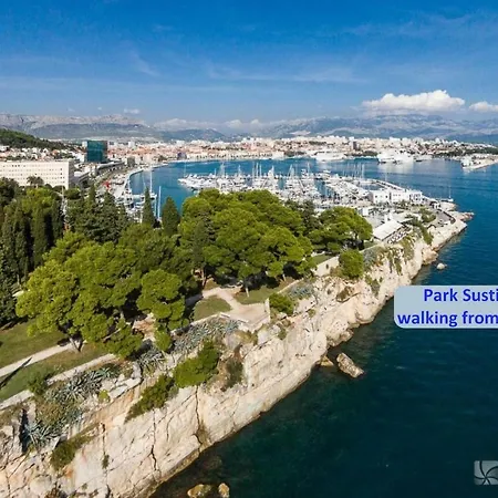 Dinka With Terrace *